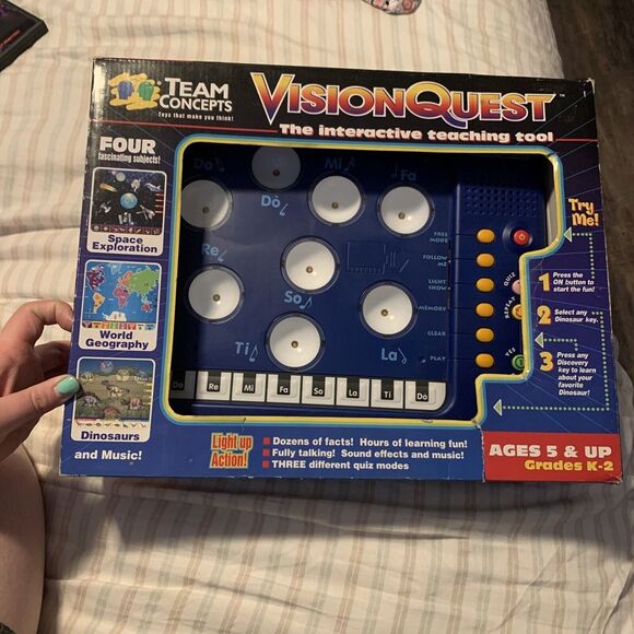 Other - Vision Quest Team Concepts Electronic Game Grade 5-12‎ NIB Works